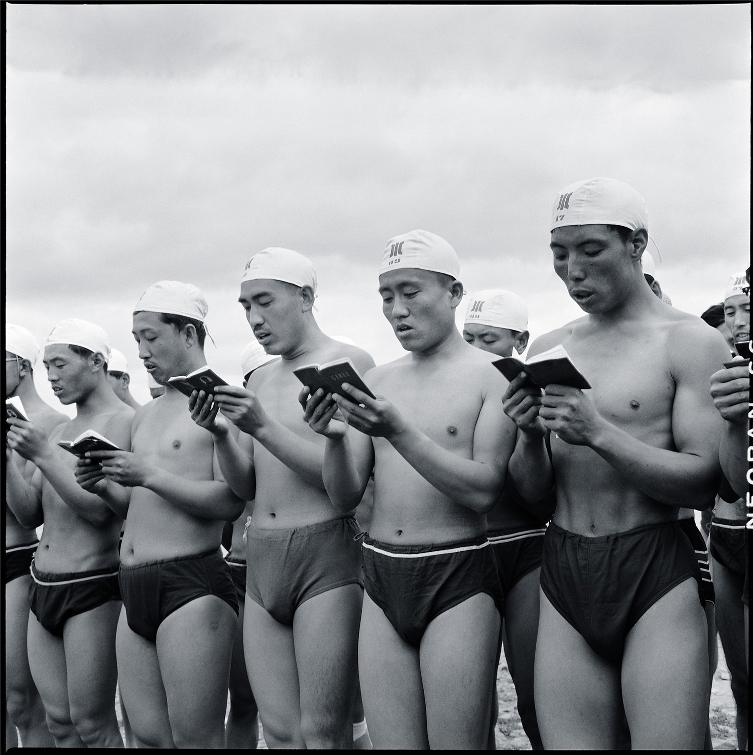 голые подростки в пионерлагере фото 60